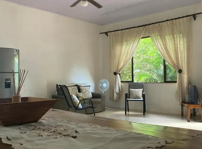 Сasa de vacaciones Casa Amarilla Avellanas *