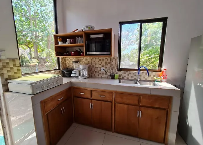 Casa Amarilla Avellanas Сasa de vacaciones *