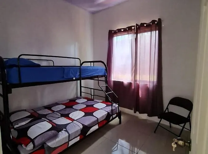 Сasa de vacaciones Casa Amarilla Avellanas *